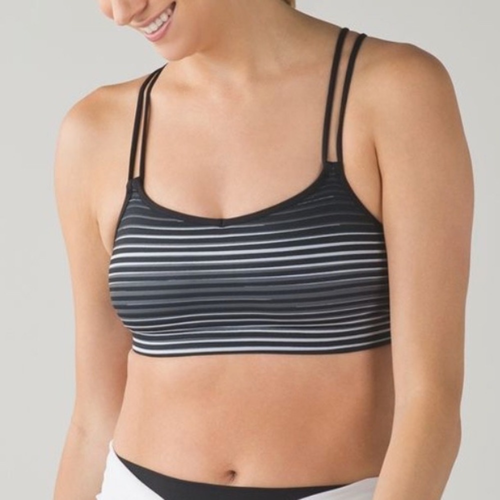 LULULEMON Make a Move Sports Bra TWISTED DUNE SILVER FOX Black Stripes MESH 6